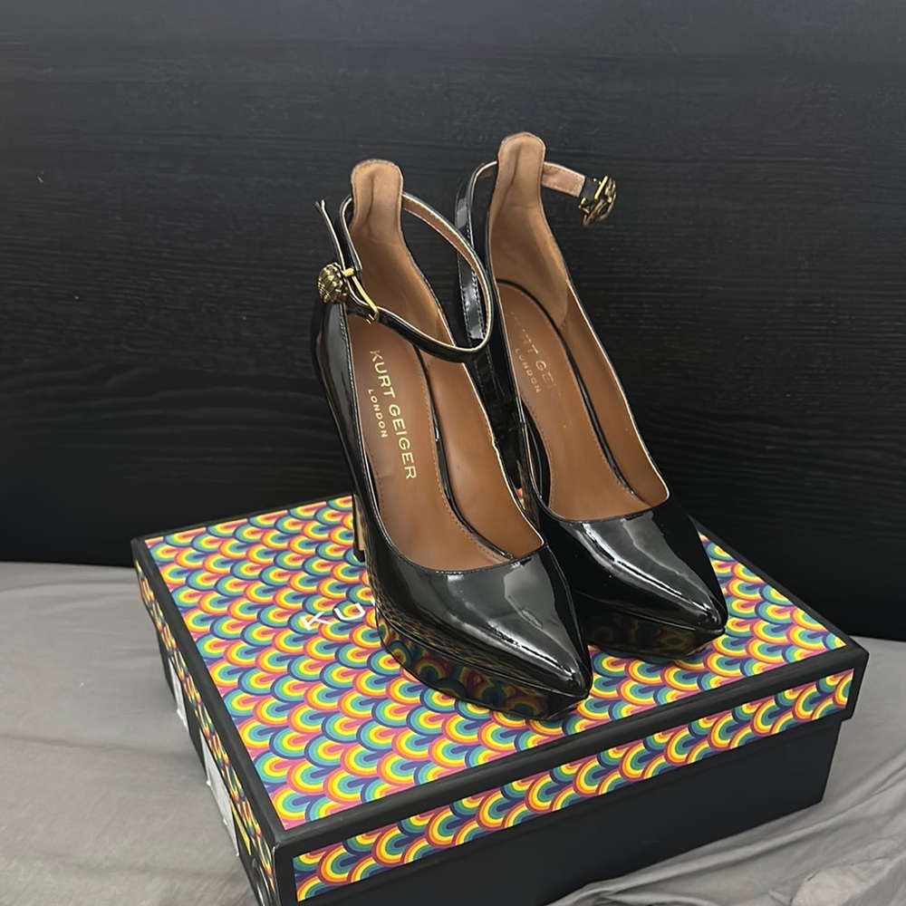 Kurt Geiger Black Patent Leather Heels with Gold Buckle